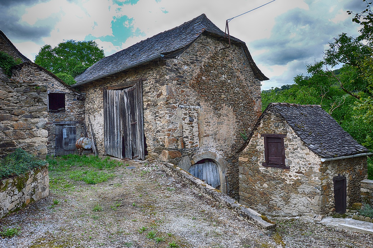 Rénovation d’une maison ancienne : ce qu’il faut savoir avant de se lancer !