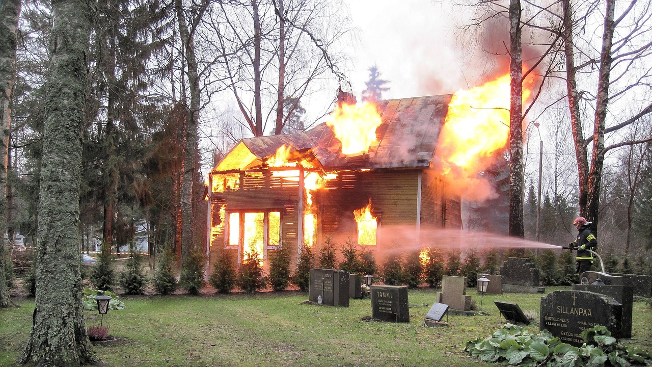 6 août 2025À la une Actualités Incendies : protégez votre maison avec les bonnes installations et matériaux